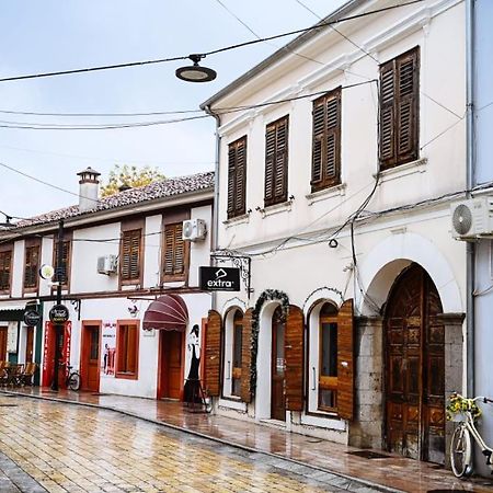 Mon Ami Boutique Hotel Shkoder Exterior photo