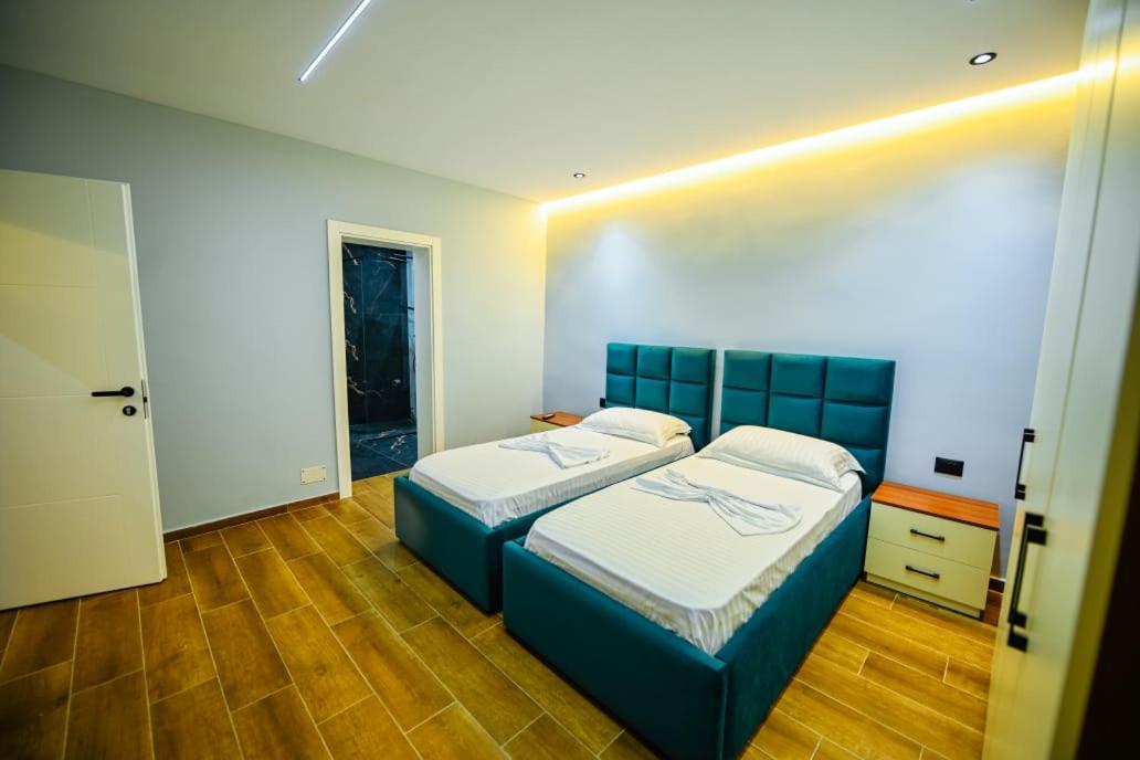 Mon Ami Boutique Hotel Shkoder Exterior photo